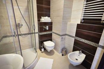 Hotel Emocja